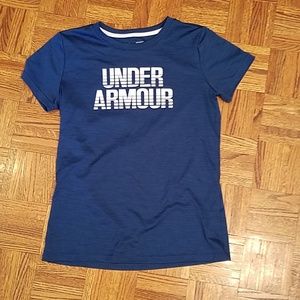 🎰 3/$10 - Under Armour workout shirt